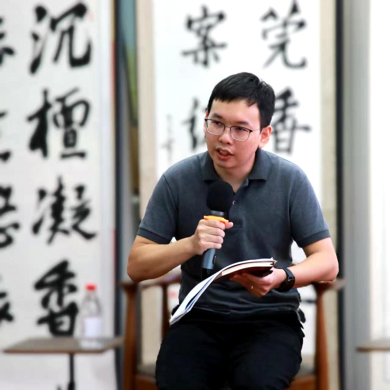 分主持主持人 剑煌.jpg